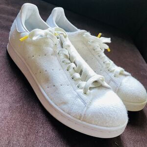 RARE Limited Off white- PHARRELL Williams Adidas Stan Smith TNS Womens 9 mens 8